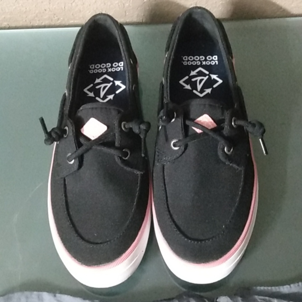 Women's Sperry size 7 shoes